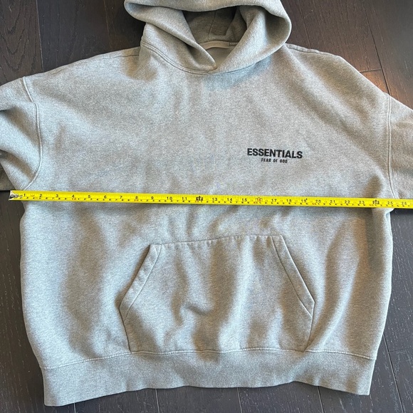 Essentials Fear Of God Unisex Sweatshirt Hoodie 3D Logo GREY LARGE RN090233 - Picture 2 of 10